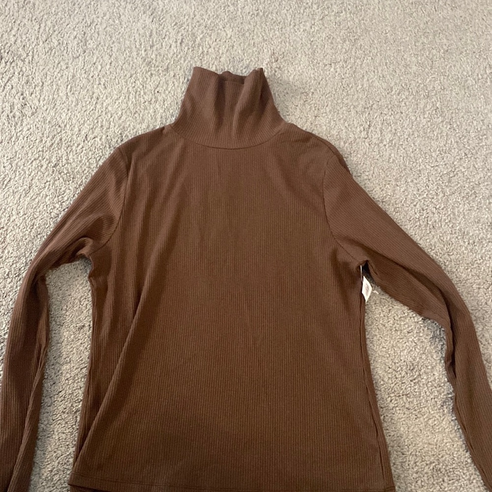 Old Navy Ribbed Turtleneck